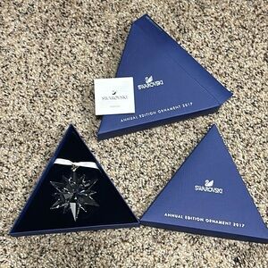 Annual Edition Ornament 2017